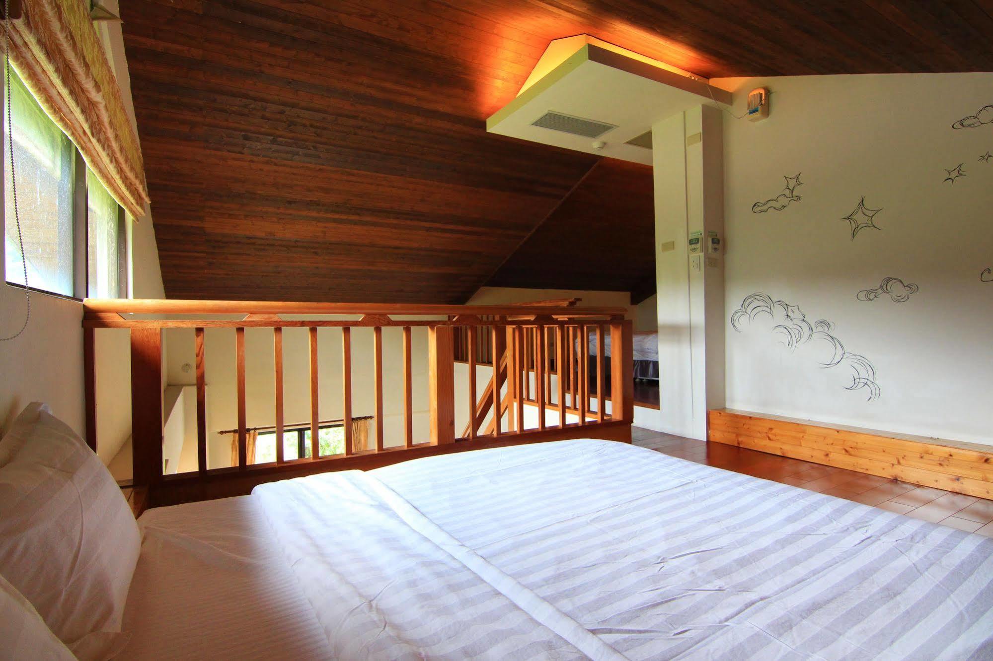 Palm Villa Guesthouse Nantou Екстер'єр фото